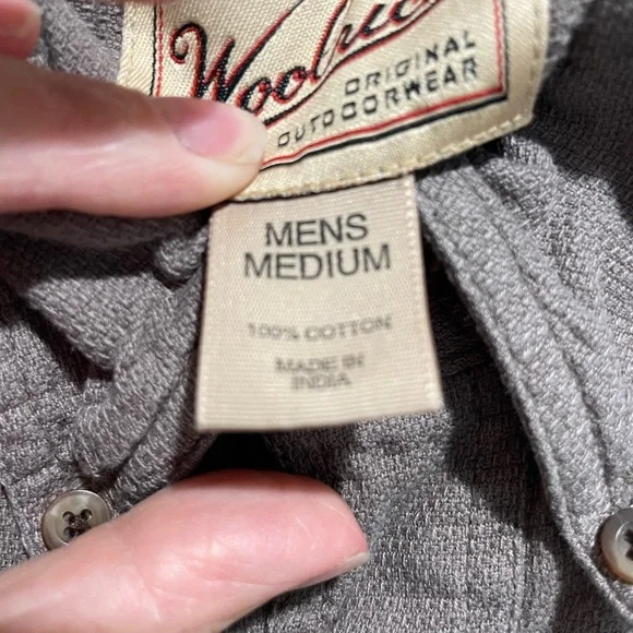 WOOLRICH Men's Button Down Short Sleeved Casual Shirt - Picture 9 of 9